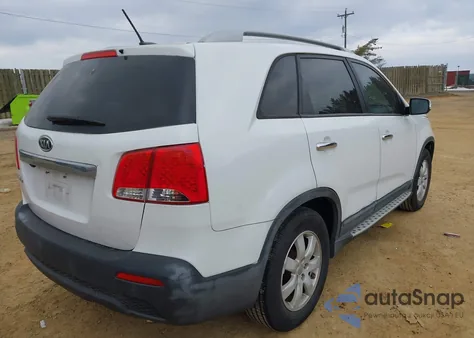 2013 Kia Sorento Lx from USA, damaged, VIN 5XYKT3A63DG401014